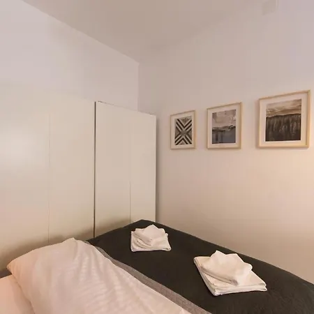 Apartment Habitat - The Old Center Flat Brasov
