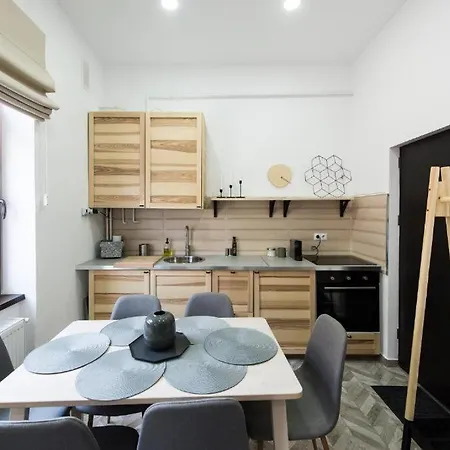 Habitat - The Old Center Flat Apartment *